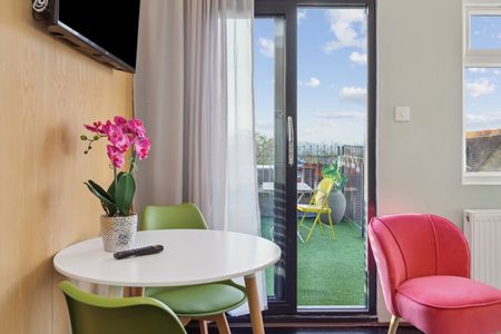 Studio Flat, West End Lane, NW6 - Photo 3