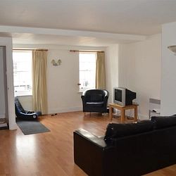 Castle Street, Canterbury, CT1 2QT, Kent - Photo 1