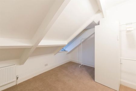 3 bedroom maisonette to rent - Photo 4