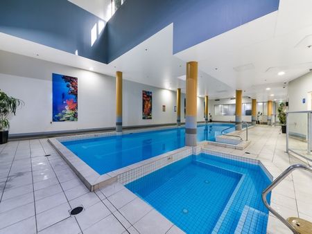 FULLY FURNISHED 1 bedroom apartment with Parking and Storage SYDNEY CBD - Photo 4