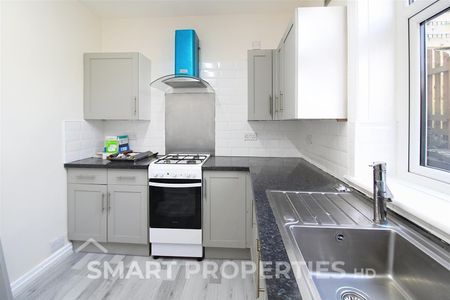 Newsome Road, Huddersfield - Photo 5