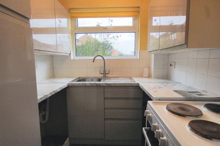 1 bedroom terraced house to rent - Photo 4