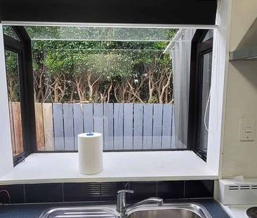 Newly Renovated 3BR House - Rent $640 PW - Photo 2