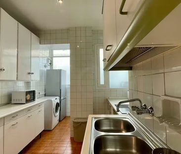 Calle de Raimundo Fernández Villaverde, Madrid, Community of Madrid... - Photo 1