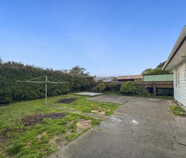 Family living in Trentham - Photo 4