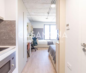 Double Studio in Modern Student Residence with Gym in Poble Nou - Photo 1