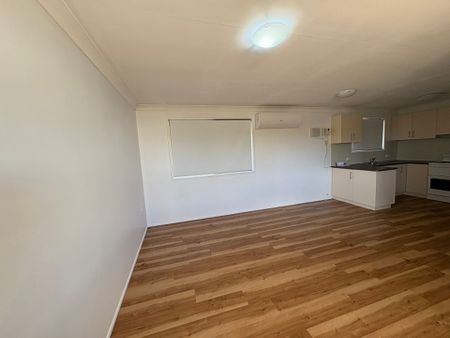 Freshly Updated Home in Prime Kearneys Spring Location - Photo 4