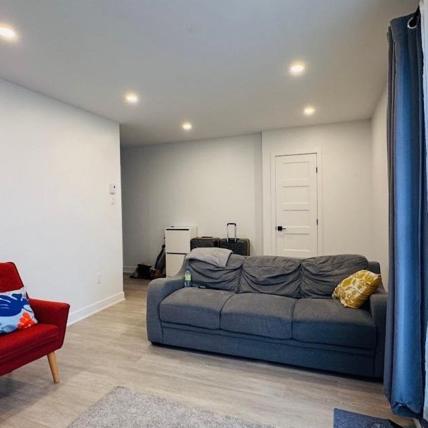 1928 Rue Maurice-LeBel, H4N 3E6, H4N 3E6, Montréal - Photo 1