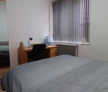 Standard 6 Bedroom Apartment - Photo 6