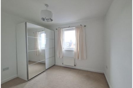 2 bed flat for rent in Corstorphine - Photo 3