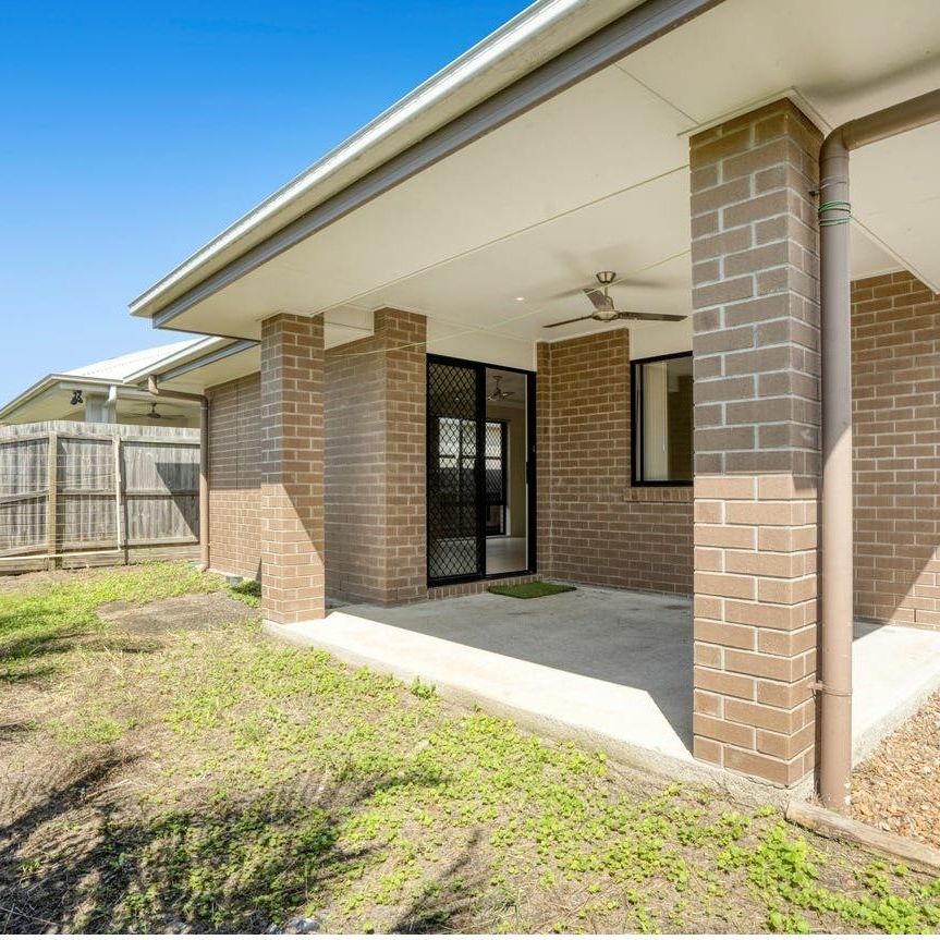 LOW MAINTENANCE 3 BEDROOM HOME - Photo 1