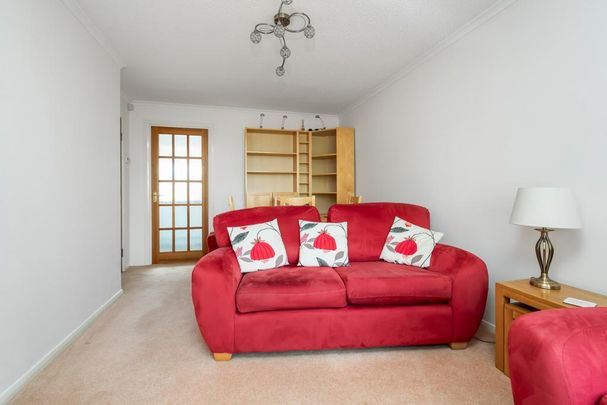 2 bedroom terraced house to rent - Photo 1