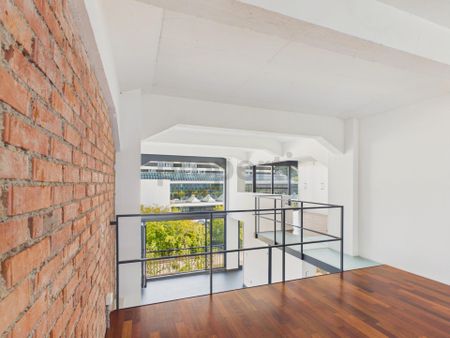 Loft-Ambiente, lichtdurchflutete Räume und Renovierung 2022 - Photo 3