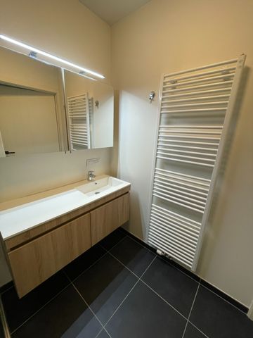 2-slpk-APP + GAR - Photo 4