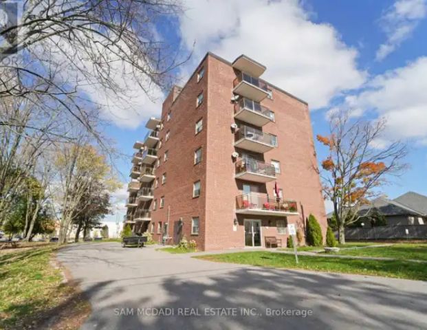 403 - 62 SPENCER STREET E | 403 - 62 SPENCER STREET E, Cobourg - Photo 1