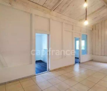 A louer - Maison rénovée à Schoelcher - Quartier Plateau - Photo 3