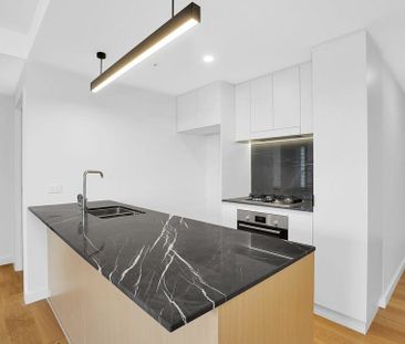 11006/1 Cordelia Street, South Brisbane, QLD, 4101 - Photo 2