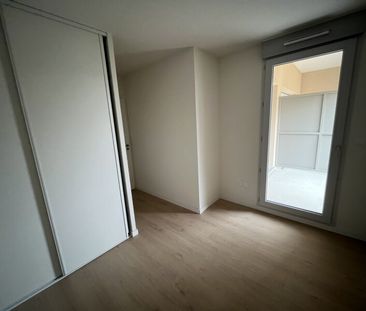 Location Appartement 2 pièces 41m² EAUNES 31600 - Photo 2
