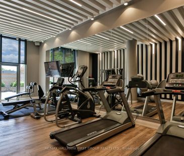 For Lease - 835 St Clair Avenue Unit# 401, Toronto, Ontario - Photo 4