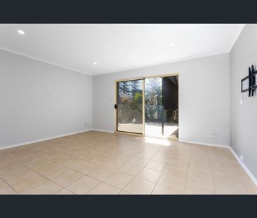3/1A Russell St, Glenelg North, SA 5045 - Photo 6