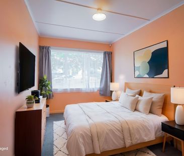 Three Bedroom Home - Photo 6