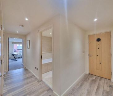 2 bedroom flat to rent - Photo 5