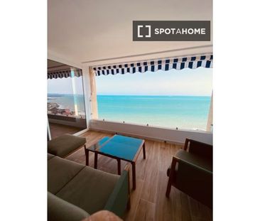 3 room luxury Flat for rent in Alicante, Spain - Photo 1