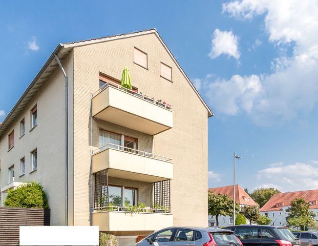 Schick renovierte Souterrainwohnung in zentraler Lage von Bielefeld Brackwede - Photo 1