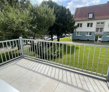 charmante 3-Zimmer-Wohnung mit Balkon in modernisiertem Haus - Photo 2