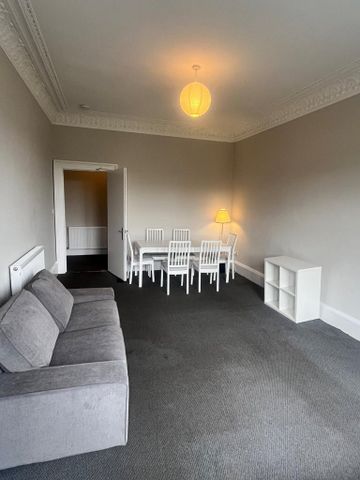 5 bedroom flat to rent - Photo 4