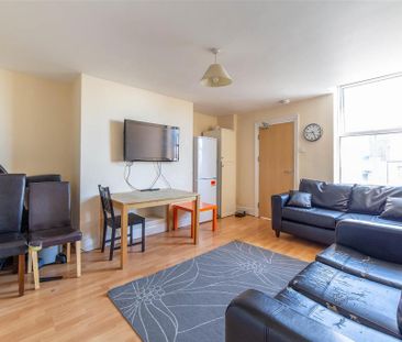 6 bedroom maisonette to rent - Photo 1