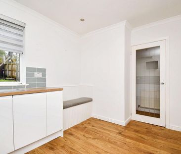 2 bedroom terraced house to rent - Photo 6
