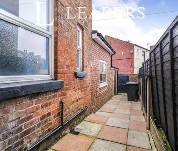 Springfield Road, Wigan, Greater Manchester, WN6 - Photo 6