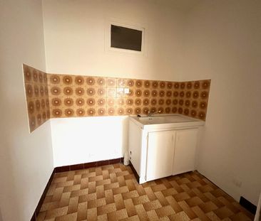 Location Appartement 1 pièce 24m² - Photo 4