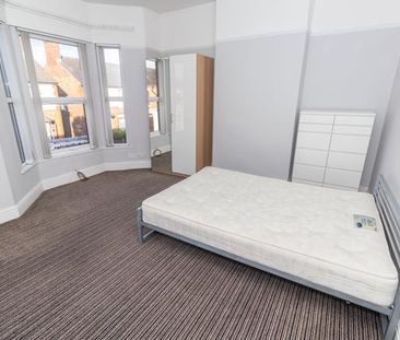 4 bedroom house share to rent - Photo 2