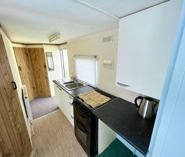 Park Homes, Mexborough - Photo 5