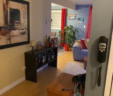 Grand 4 1/2 Libre Immédiatement (terrasse) - Photo 3