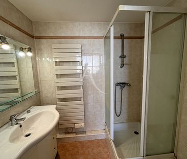 Location Appartement 3 pièces 61m² NICE 06000 - Photo 3