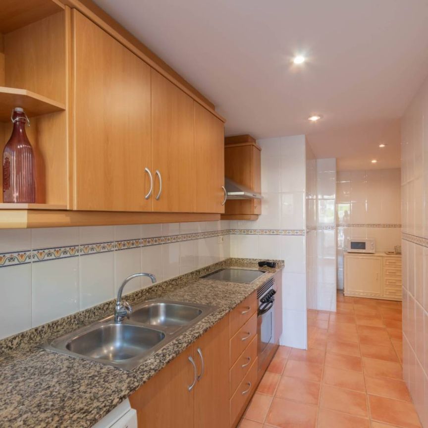 Apartment for rent in Javea - Photo 1