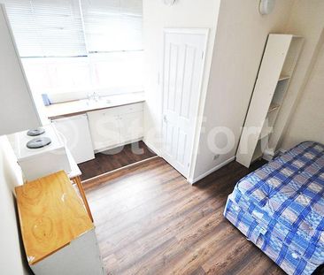 Studio to rent - Photo 4