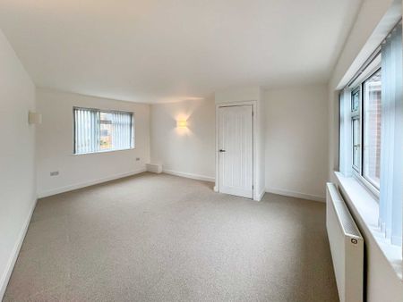 Brampton Drive, Stapleford, Nottingham - Photo 4