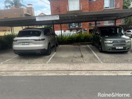 Studio in Most Convenient Location - Photo 2