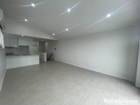 Stunning 3-Bedroom Family Home - Photo 1