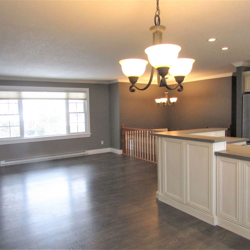 For Lease - 696 Christopher Drive Unit# 1, Saugeen Shores, Ontario - Photo 1