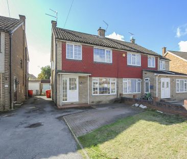 3 bedroom semi-detached house to rent - Photo 6