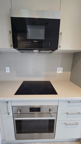 38 ANDRE DE GRASSE Street #1006 - Photo 4