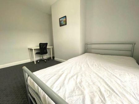 2 bedroom house to rent - Photo 3