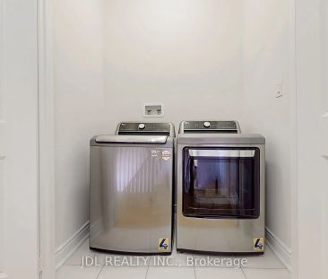 Condo Townhouse For Lease | N9249432 - Photo 6
