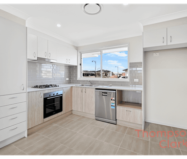 Two Bedroom Duplex - Photo 4