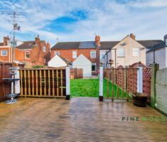 3 BEDROOM House - Terraced - Photo 5